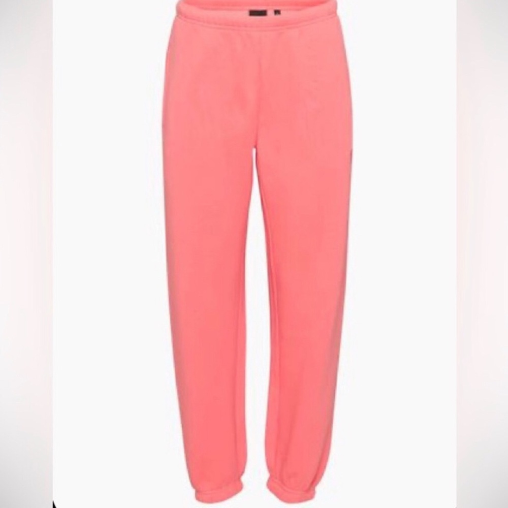 Aritzia sweatpants